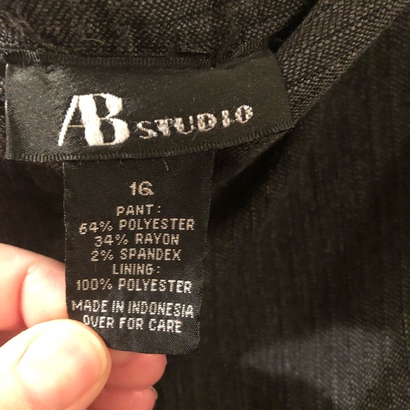 Ladies pants - Picture 5 of 5